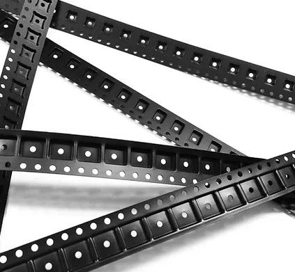 फ्यूज बीड कैपेसिटर के लिए 8-88 मिमी एंटीस्टेटिक एसएमटी कैरियर टेप