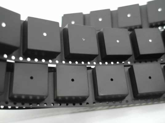 यूनिवर्सल एसएमटी कैरियर टेप एम्बॉस्ड कैरियर टेप और रील इको फ्रेंडली